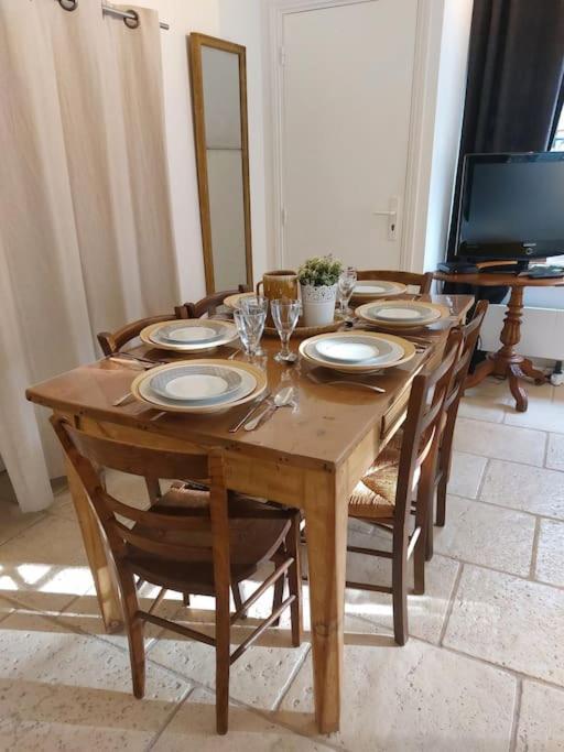 Chez Laurette - Charming Apartment In Historic Village Near Versailles Marly-le-Roi Exterior foto